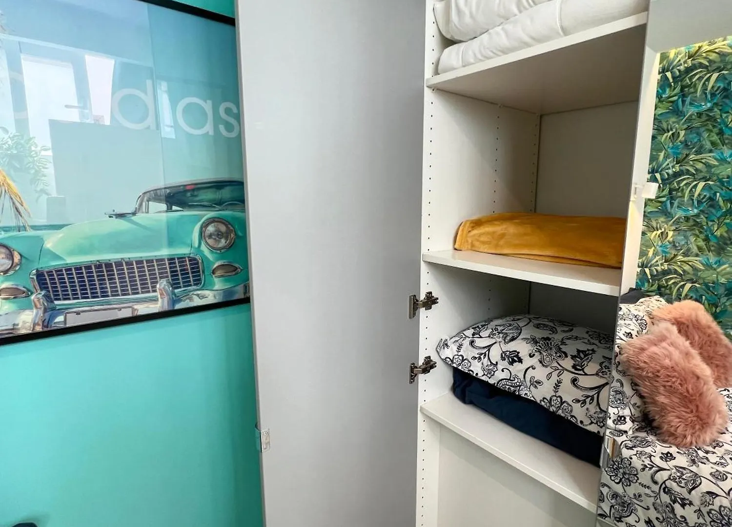 Apartamento El Paraiso 阿德耶 公寓